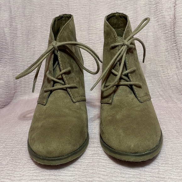dolce by mojo moxy ankle boots